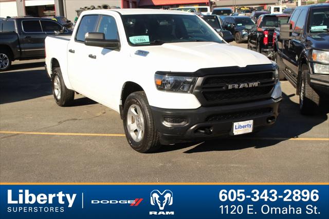 2024 RAM 1500 Tradesman Crew Cab 4x4 57 Box 2024 RAM 1500 Tradesman Crew Cab 4x4 57 Box