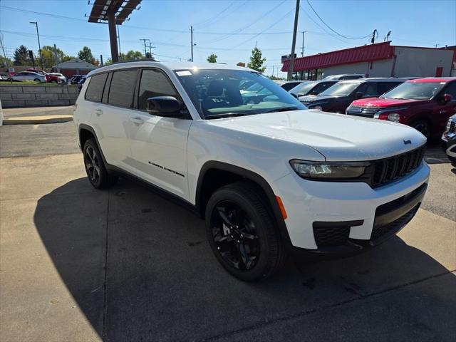 2025 Jeep Grand Cherokee GRAND CHEROKEE L ALTITUDE 4X4 2025 Jeep Grand Cherokee GRAND CHEROKEE L ALTITUDE 4X4