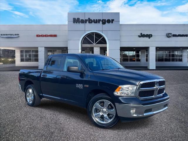 2021 RAM 1500 Classic Tradesman Crew Cab 4x2 57 Box 2021 RAM 1500 Classic Tradesman Crew Cab 4x2 57 Box