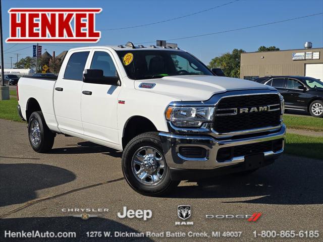 2022 RAM 2500 Tradesman Crew Cab 4x4 64 Box 2022 RAM 2500 Tradesman Crew Cab 4x4 64 Box