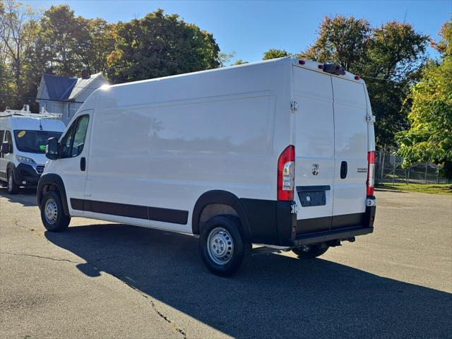 2025 RAM ProMaster 2500 Cargo Van Tradesman High Roof 159 WB w/Pass Seat 2025 RAM ProMaster 2500 Cargo Van Tradesman High Roof 159 WB w/Pass Seat