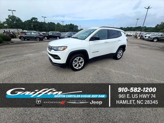 2025 Jeep Compass Latitude 4x4 2025 Jeep Compass Latitude 4x4