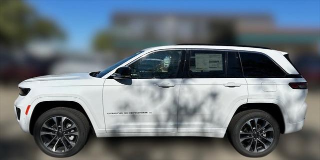 2025 Jeep Grand Cherokee GRAND CHEROKEE OVERLAND 4X4