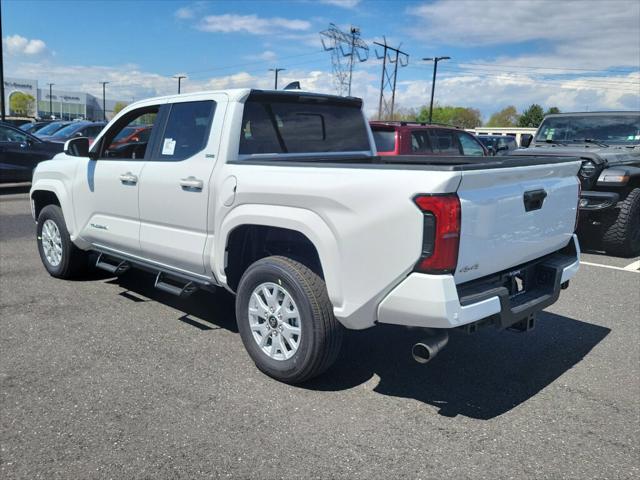 2024 Toyota Tacoma SR5 4WD