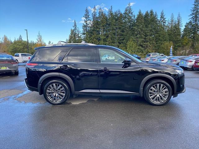 2024 Nissan Pathfinder SL FWD