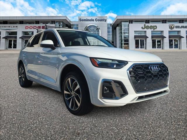 2024 Audi Q5 Premium Plus 45 TFSI S line quattro 2024 Audi Q5 Premium Plus 45 TFSI S line quattro