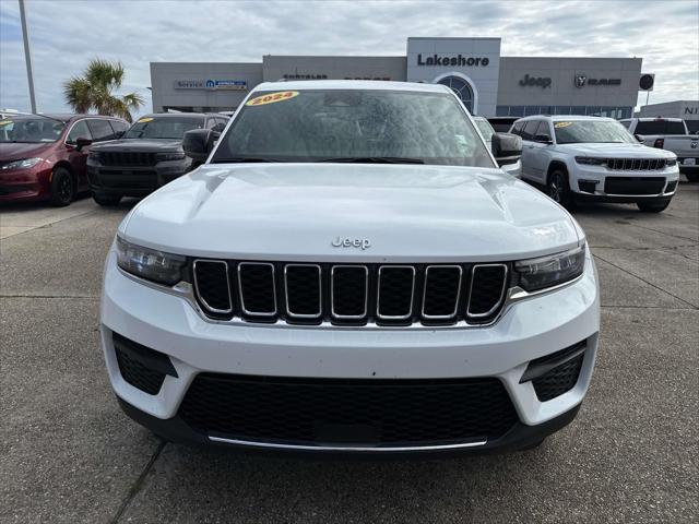 2024 Jeep Grand Cherokee Laredo 4x2 2024 Jeep Grand Cherokee Laredo 4x2