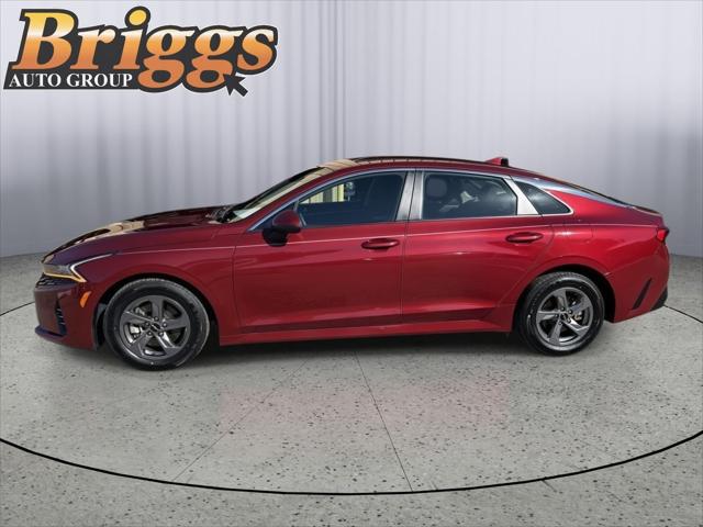 2022 Kia K5 LXS 2022 Kia K5 LXS