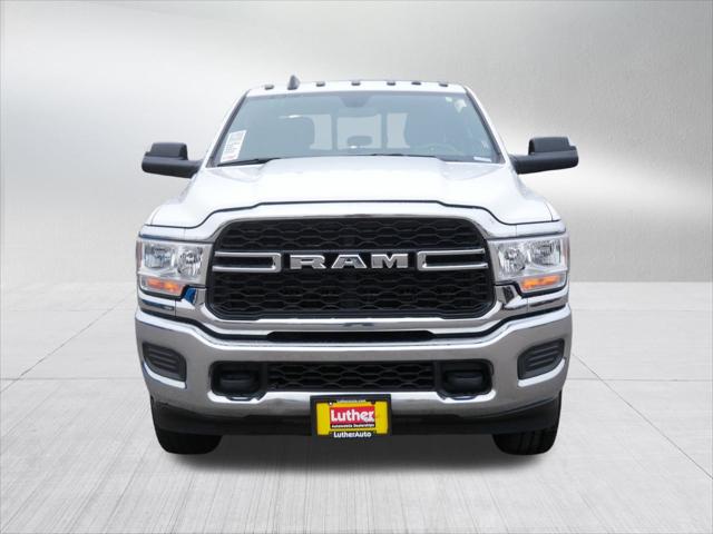 2021 RAM 3500 Tradesman Crew Cab 4x4 8 Box