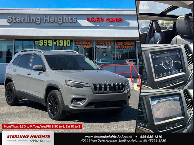 2021 Jeep Cherokee Latitude Lux 4X4 2021 Jeep Cherokee Latitude Lux 4X4