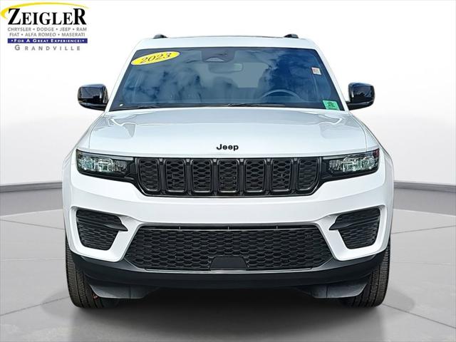 2023 Jeep Grand Cherokee Altitude 4x4