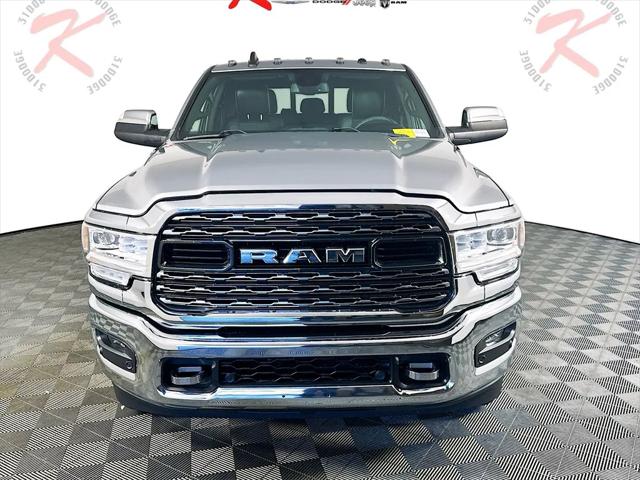 2020 RAM 3500 Limited Mega Cab 4x4 64 Box 2020 RAM 3500 Limited Mega Cab 4x4 64 Box