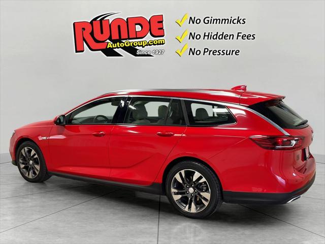 2018 Buick Regal TourX Essence 2018 Buick Regal TourX Essence