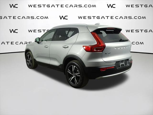 2025 Volvo XC40 B5 Core Bright Theme 2025 Volvo XC40 B5 Core Bright Theme