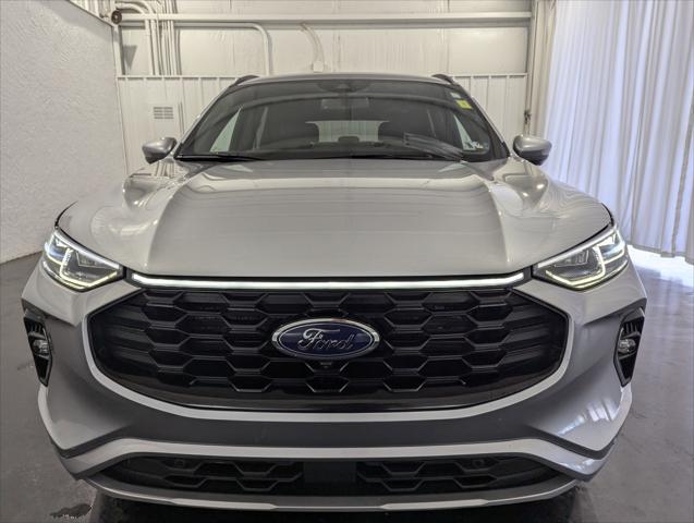 2023 Ford Escape ST-Line Elite