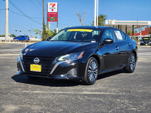 2025 Nissan Altima SV FWD