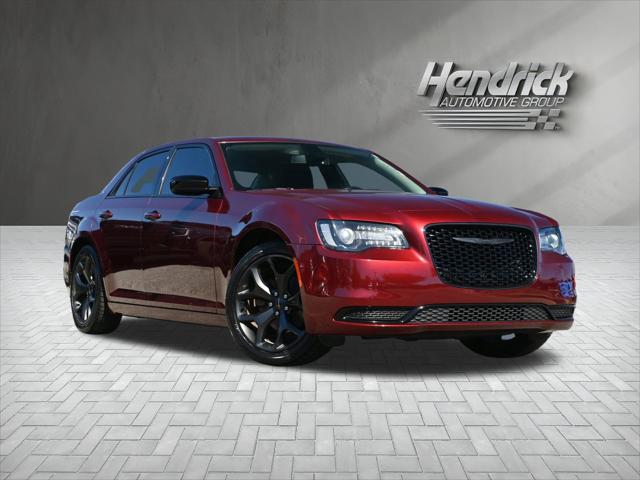 2021 Chrysler 300 Touring