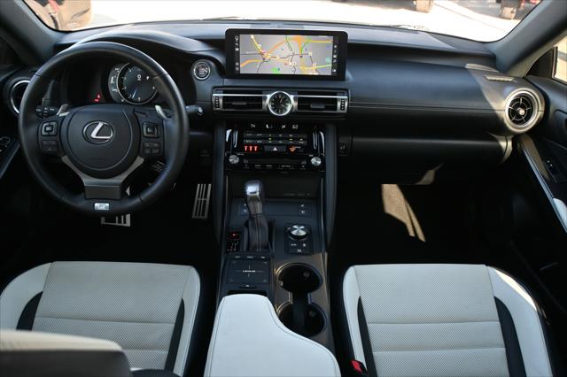 2022 Lexus IS 350 F SPORT 2022 Lexus IS 350 F SPORT