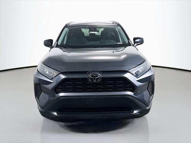2021 Toyota RAV4 LE 2021 Toyota RAV4 LE