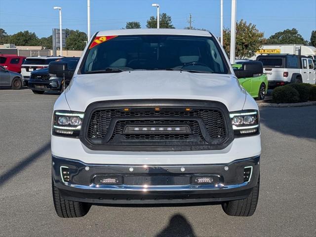 2019 RAM 1500 Classic Big Horn Crew Cab 4x4 57 Box 2019 RAM 1500 Classic Big Horn Crew Cab 4x4 57 Box