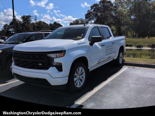 2022 Chevrolet Silverado 1500 2WD Crew Cab Short Bed Custom
