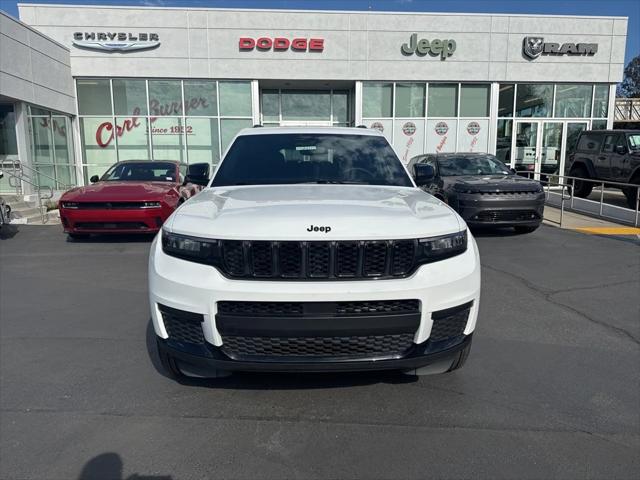 2024 Jeep Grand Cherokee L Altitude 4x4 2024 Jeep Grand Cherokee L Altitude 4x4