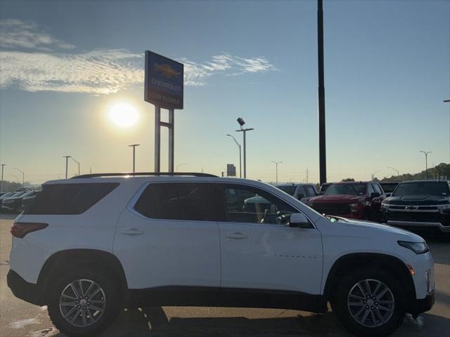 2023 Chevrolet Traverse FWD LT Leather