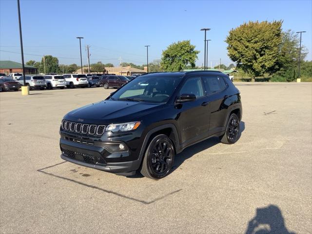 2025 Jeep Compass COMPASS LATITUDE 4X4