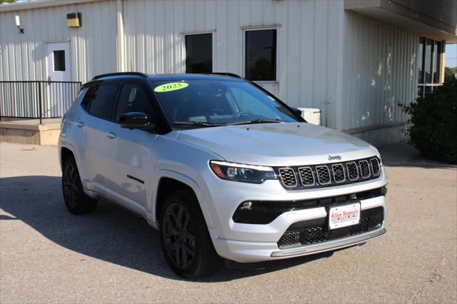 2025 Jeep Compass Limited 4x4 2025 Jeep Compass Limited 4x4