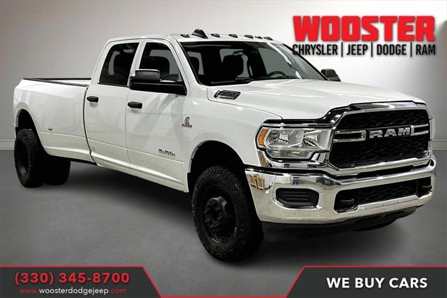 2022 RAM 3500 Tradesman Crew Cab 4x4 8 Box 2022 RAM 3500 Tradesman Crew Cab 4x4 8 Box