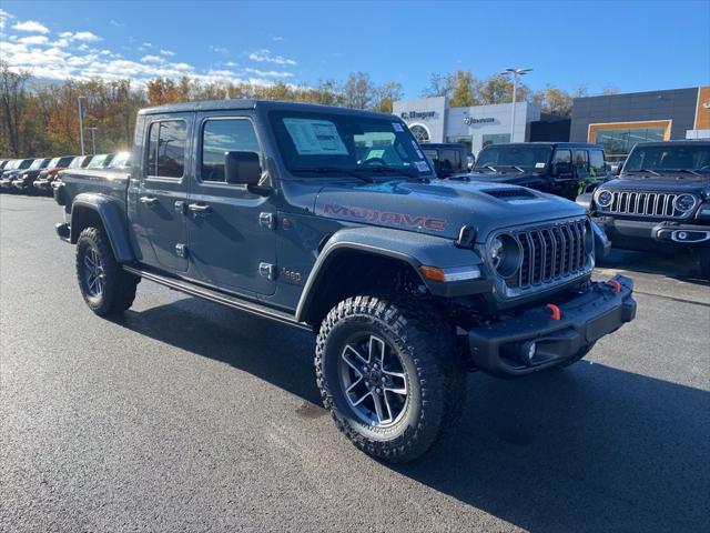 2025 Jeep Gladiator GLADIATOR MOJAVE X 4X4
