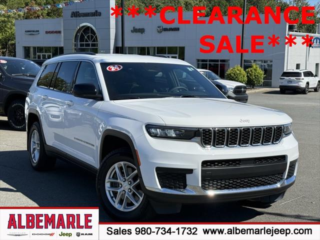 2024 Jeep Grand Cherokee L Laredo 4x2