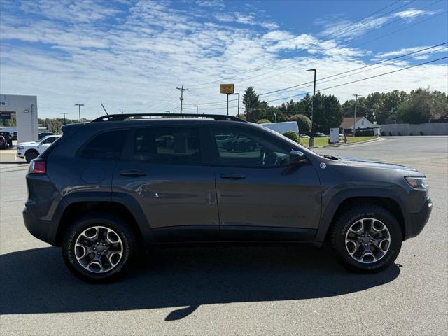 2022 Jeep Cherokee Trailhawk 4x4 2022 Jeep Cherokee Trailhawk 4x4