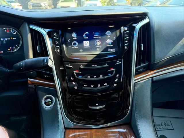 2016 Cadillac Escalade ESV Luxury Collection