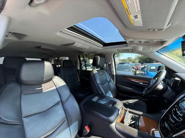 2016 Cadillac Escalade ESV Luxury Collection