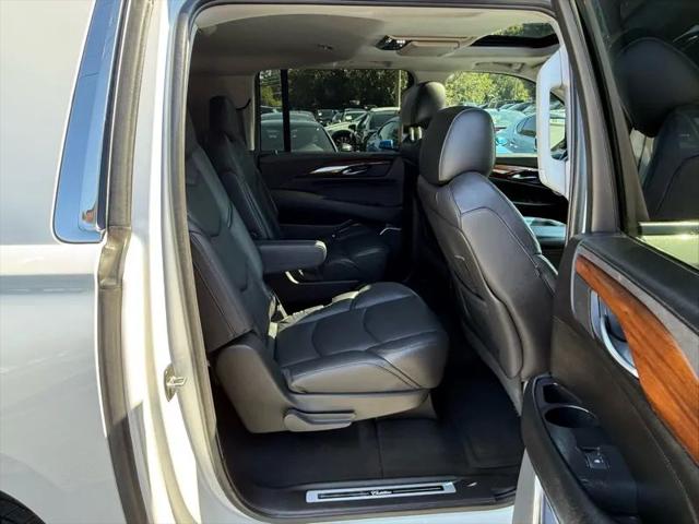 2016 Cadillac Escalade ESV Luxury Collection