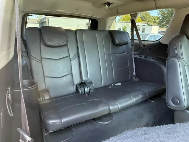 2016 Cadillac Escalade ESV Luxury Collection