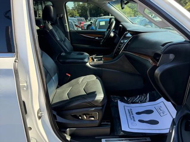 2016 Cadillac Escalade ESV Luxury Collection