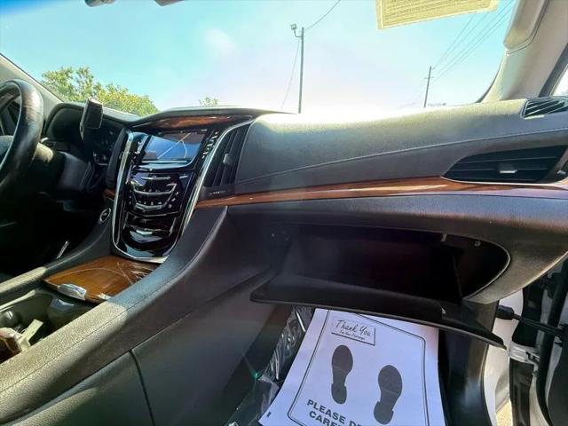2016 Cadillac Escalade ESV Luxury Collection