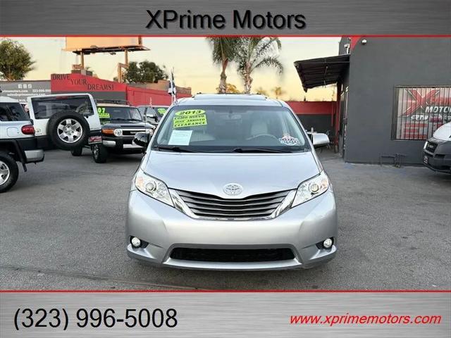 2013 Toyota Sienna XLE V6 8 Passenger