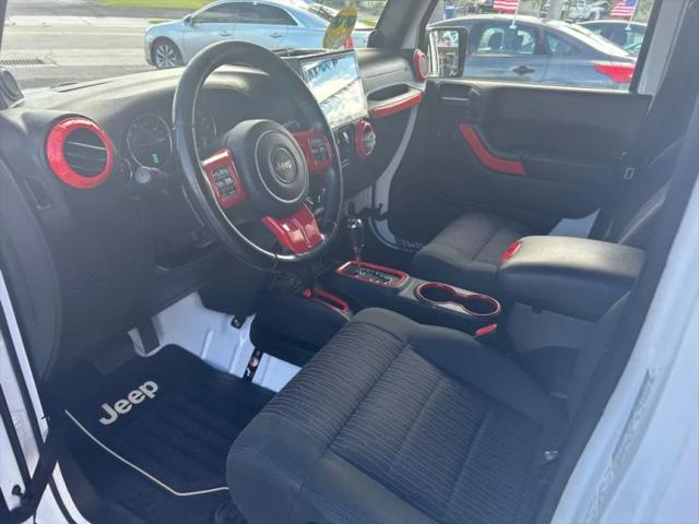 2012 Jeep Wrangler Unlimited Sahara