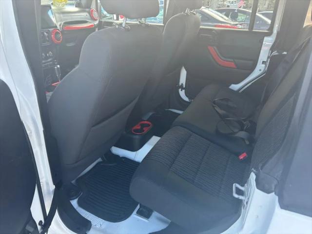 2012 Jeep Wrangler Unlimited Sahara