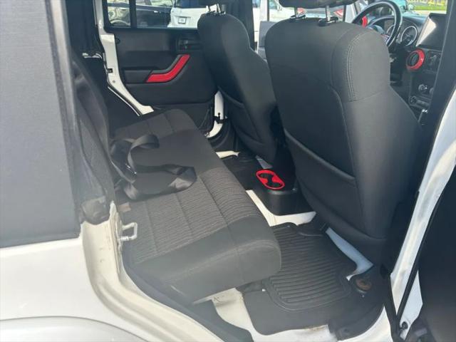 2012 Jeep Wrangler Unlimited Sahara