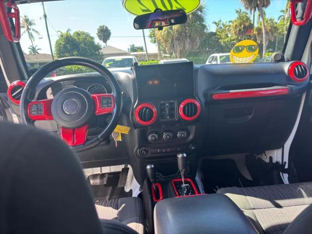 2012 Jeep Wrangler Unlimited Sahara