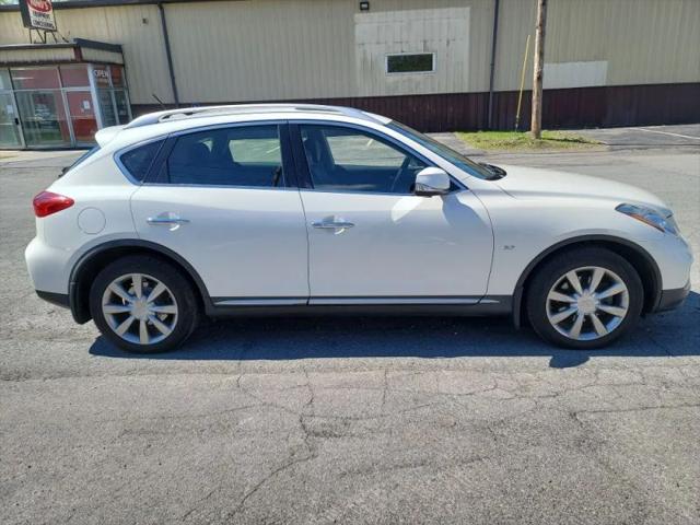2017 INFINITI QX50 Base