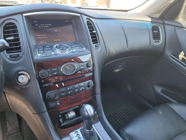 2017 INFINITI QX50 Base