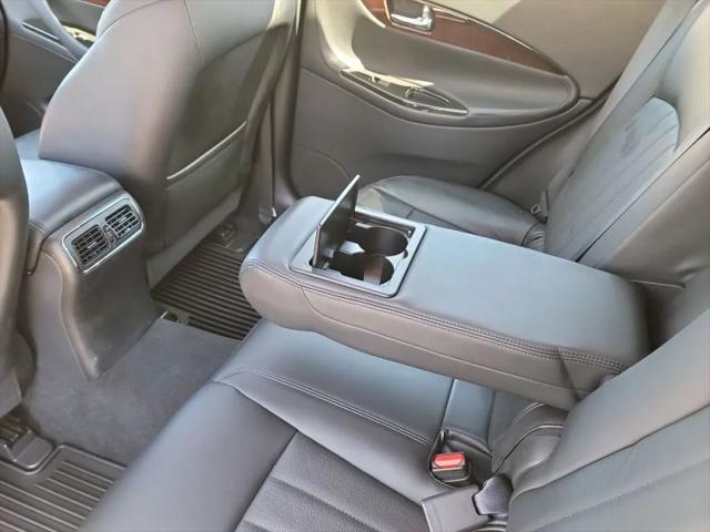 2017 INFINITI QX50 Base
