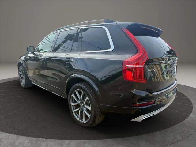 2019 Volvo XC90 T6 Momentum