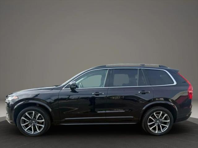 2019 Volvo XC90 T6 Momentum