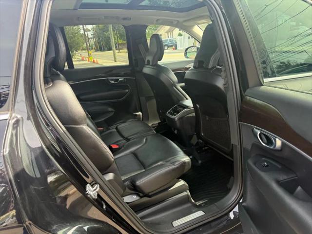2019 Volvo XC90 T6 Momentum